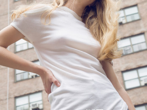 Midnight Rose webitorial for iMute Magazine Photographer | Tara Lengyel Model | Becca Blaise @ Q Models Stylist | Lauren Walsh Makeup & Hair | Sara Grace