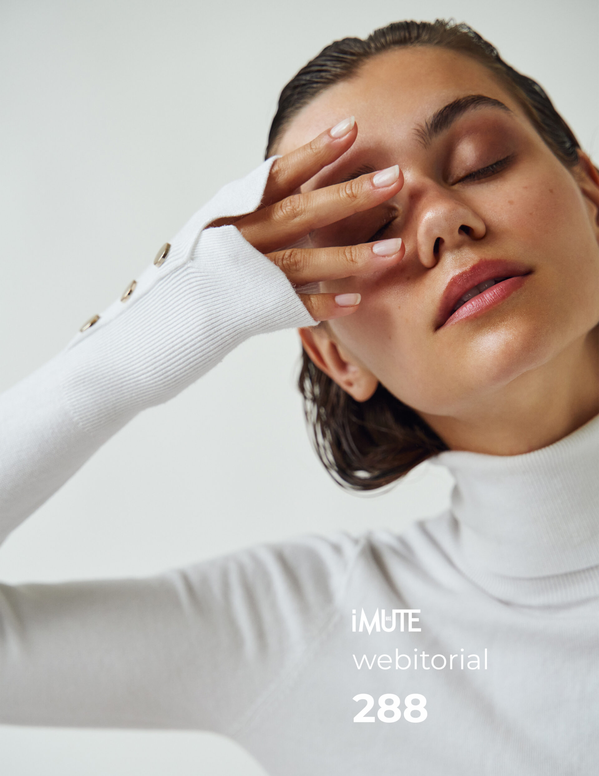 Minimalistic webitorial for iMute Magazine PHOTOGRAPHER | TOMJUSKEVICIUS MODEL | GABRIELE SODONYTE @ RUTA MODEL MANAGMENT MAKEUP | RUSNE GABRIELE DONAITYTE